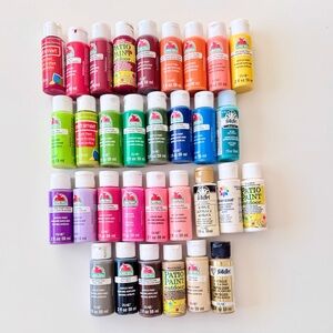 🎨32 Bottles Assorted Acrylic Paint Set Rainbow of Colors! 🌈